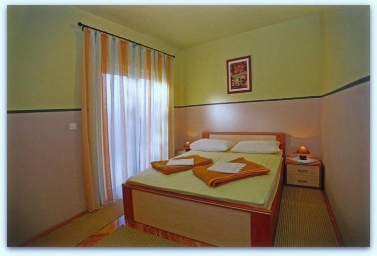 Bubi Hvar Apartments 1 Hvar Town Eksteriør bilde